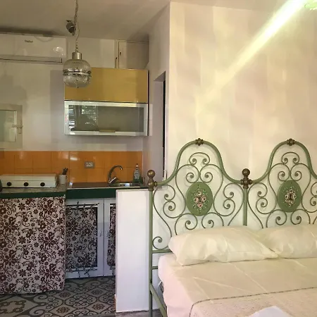 Bed and Breakfast La Pappaghezza Μπάρι
